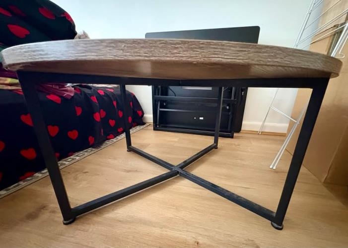 Second-hand Coffee Table - Photo 5)