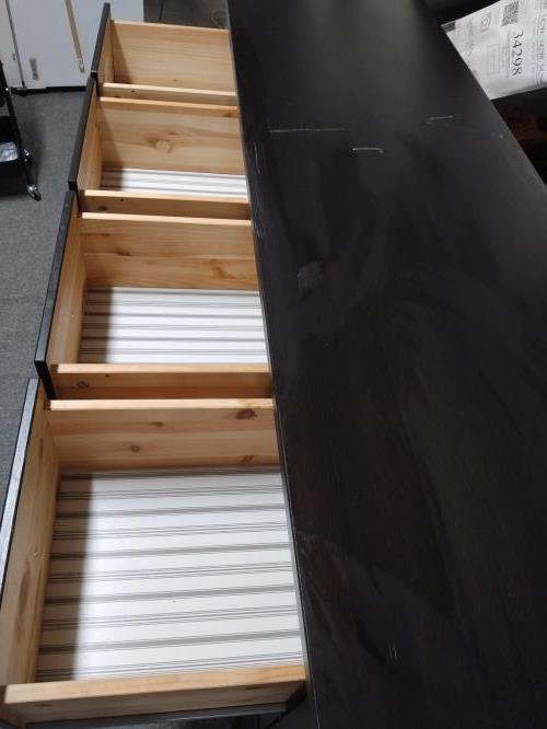 Second-hand IKEA Chest of 8 Drawers - Photo 5)