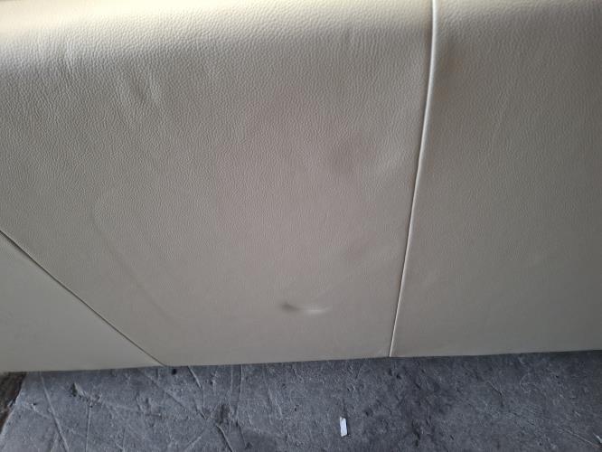Second-hand Sofa - Photo 5)
