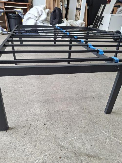 Second-hand Double Bed Frame - Photo 5)