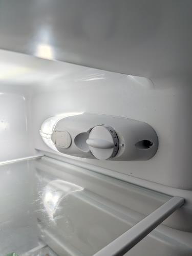 Second-hand Chiq 126L Bar Fridge - Photo 5)