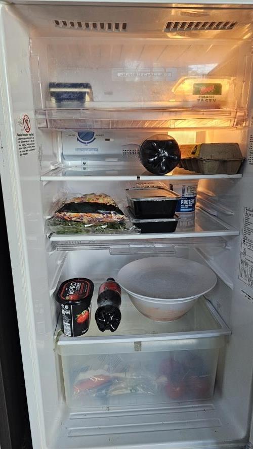 Second-hand Mitsubishi 260L Top Mount Fridge - Photo 5)