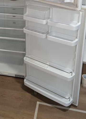 Second-hand Fisher & Paykel 411L Top Mount Fridge - Photo 5)
