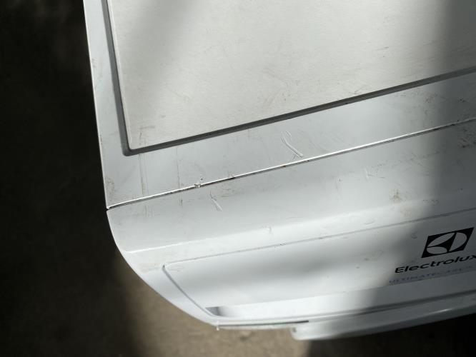 Second-hand Electrolux 7.5kg Front Load Washing Machine - Photo 6)