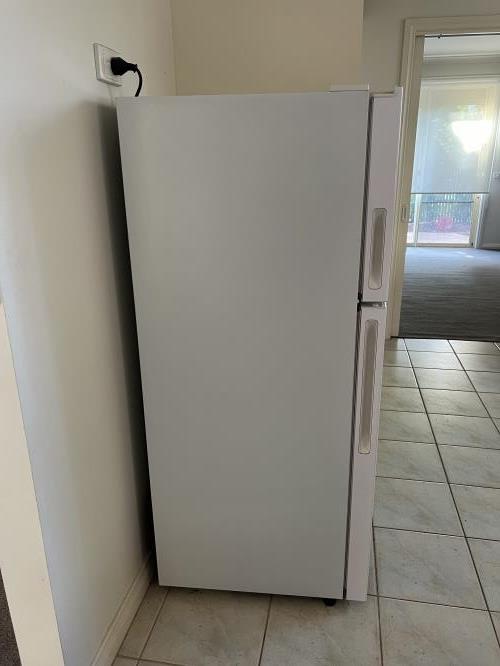 Second-hand Haier 224L Top Mount Fridge - Photo 6)