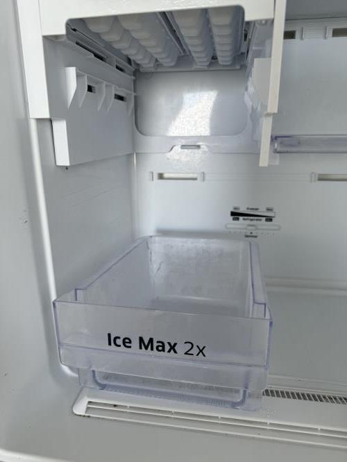 Second-hand Samsung 255L Top Mount Fridge - Photo 6)