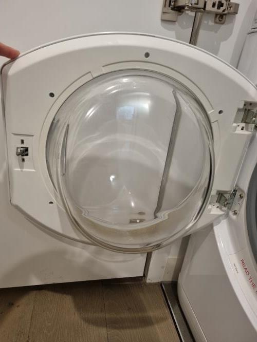 Second-hand Ariston 7.5kg / 4.5kg Washer-Dryer Combo - Photo 6)