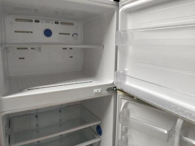 Second-hand Samsung 431L Top Mount Fridge - Photo 6)