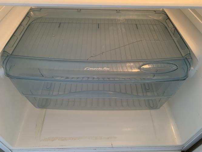 Second-hand Westinghouse 390L Top Mount Fridge - Photo 6)