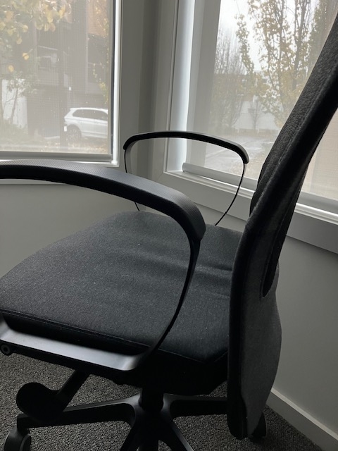 Second-hand IKEA Office Swivel Chair - Photo 6)