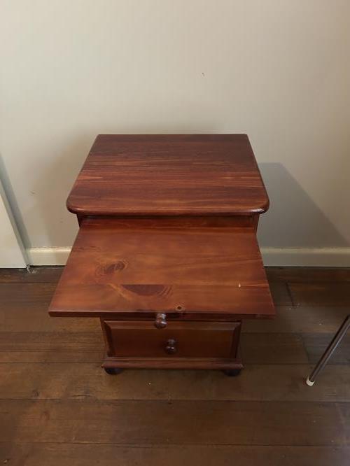Second-hand Set of 2 Bedside Tables - Photo 6)