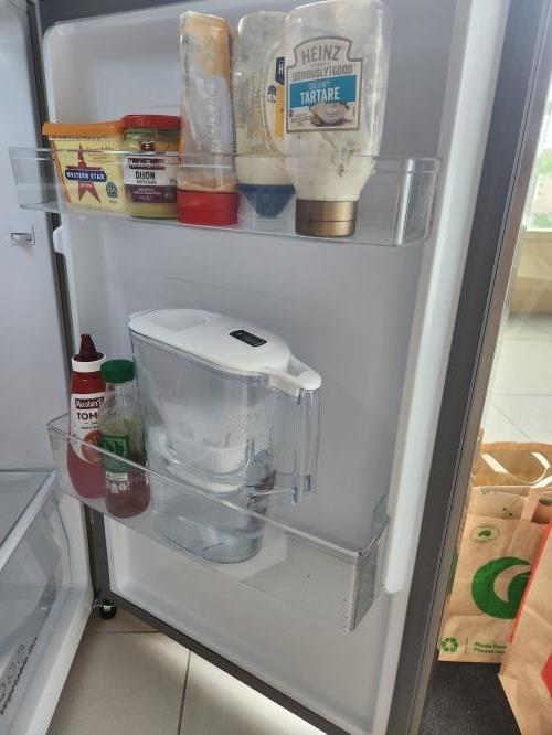 Second-hand Hisense 205L Top Mount Fridge - Photo 6)
