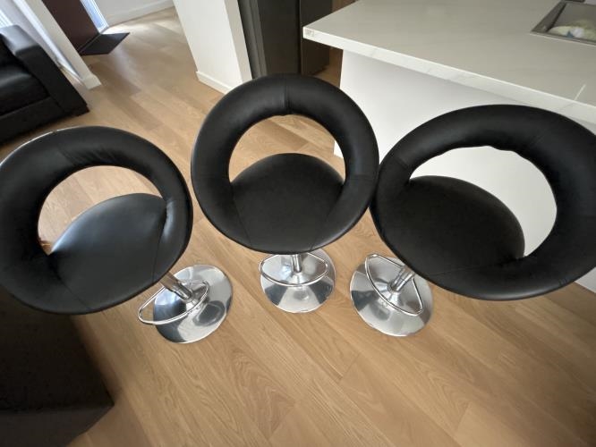 Second-hand Set of 3 Bar Stools - Photo 6)