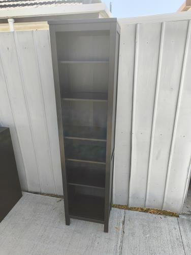 Second-hand IKEA Bookcase - Photo 6)