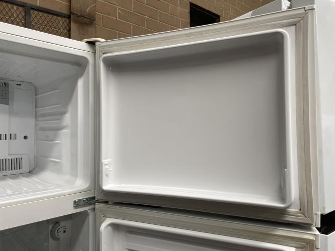 Second-hand Westinghouse 230L Top Mount Fridge - Photo 6)