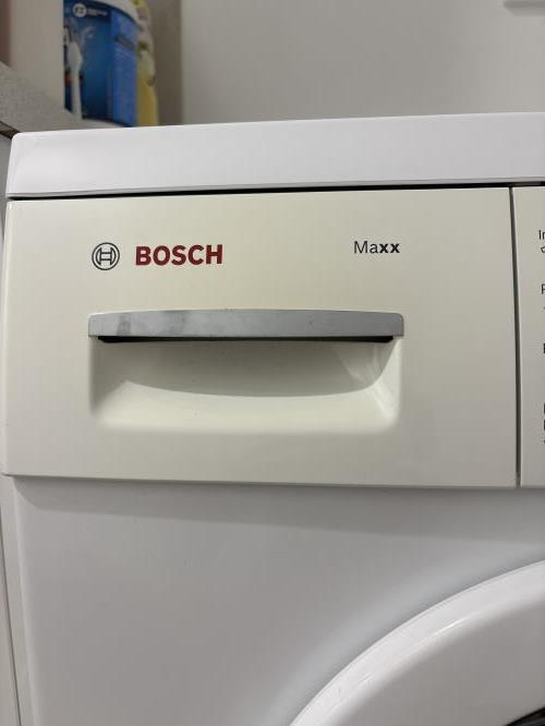 Second-hand Bosch 7kg Front Load Washing Machine - Photo 6)