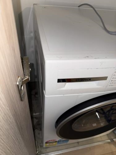Second-hand Bosch 9kg Front Load Washing Machine - Photo 6)