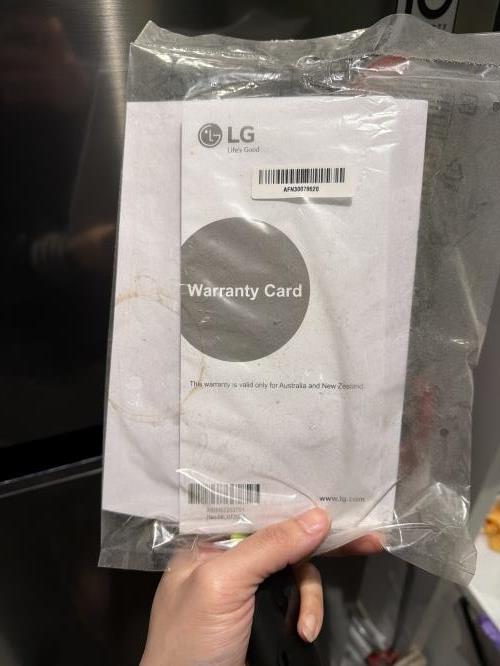 Second-hand LG 243L Top Mount Fridge - Photo 6)