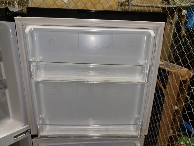 Second-hand Mitsubishi 260L Top Mount Fridge - Photo 7)