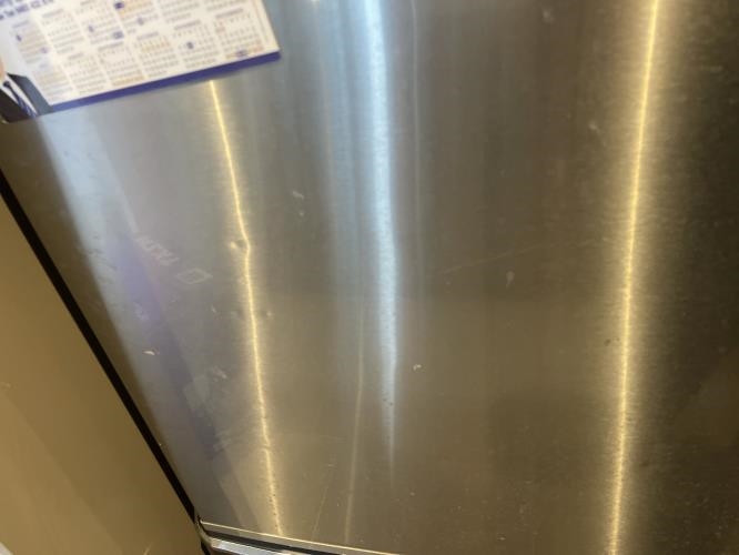 Second-hand Mitsubishi 325L Bottom Mount Fridge - Photo 7)