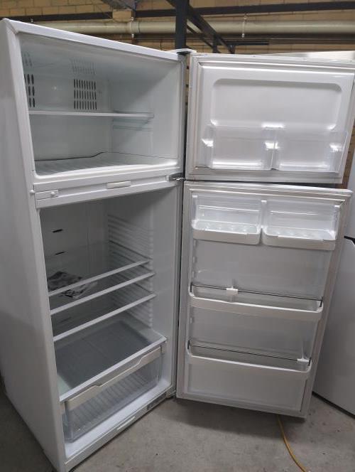 Second-hand Fisher & Paykel 380L Top Mount Fridge - Photo 7)