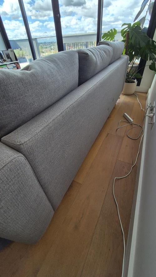 Second-hand  - Photo 7)