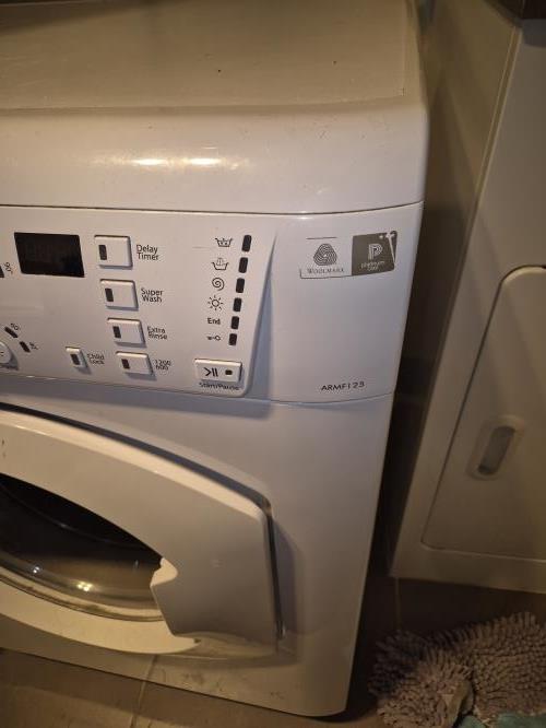 Second-hand Ariston 7.5kg / 4.5kg Washer-Dryer Combo - Photo 7)