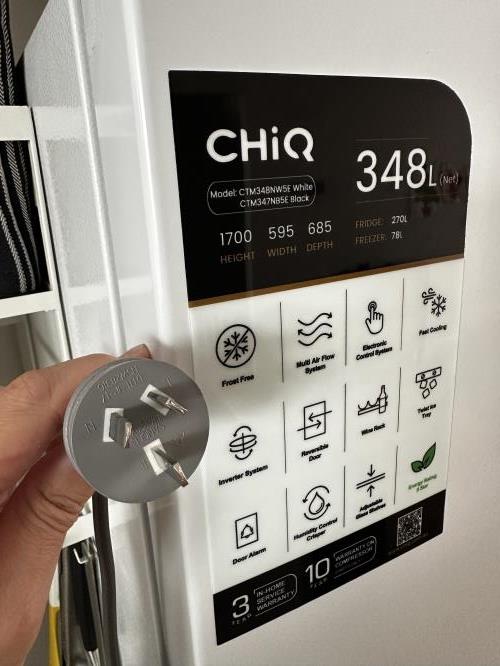 Second-hand Chiq 348L Top Mount Fridge - Photo 7)