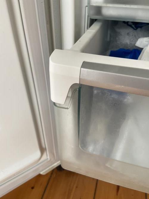 Second-hand Westinghouse 430L Bottom Mount Fridge - Photo 8)