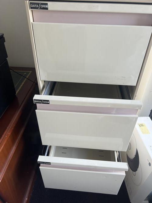 Second-hand 4 Drawer Filing Cabinet - Photo 8)