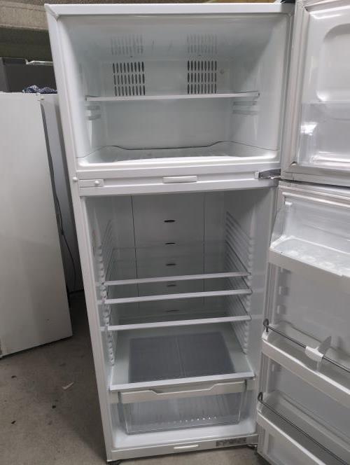 Second-hand Fisher & Paykel 380L Top Mount Fridge - Photo 8)