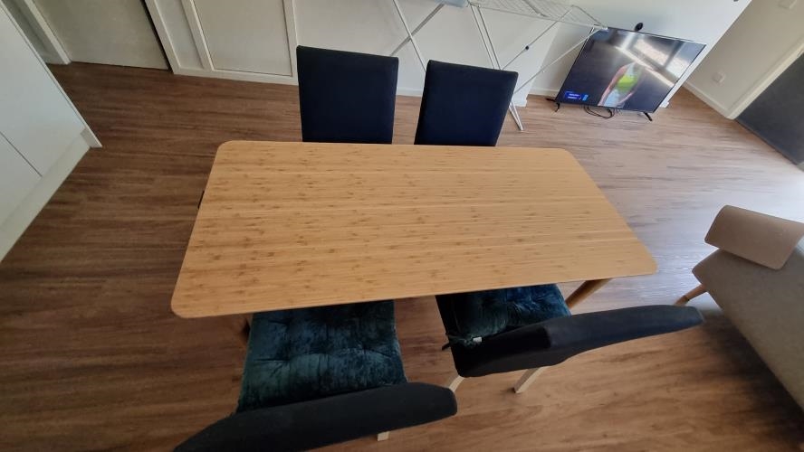 Second-hand IKEA Dining Table with 4 Chairs - Photo 8)