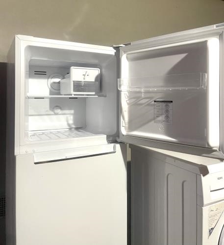 Second-hand Haier 221L Top Mount Fridge - Photo 8)