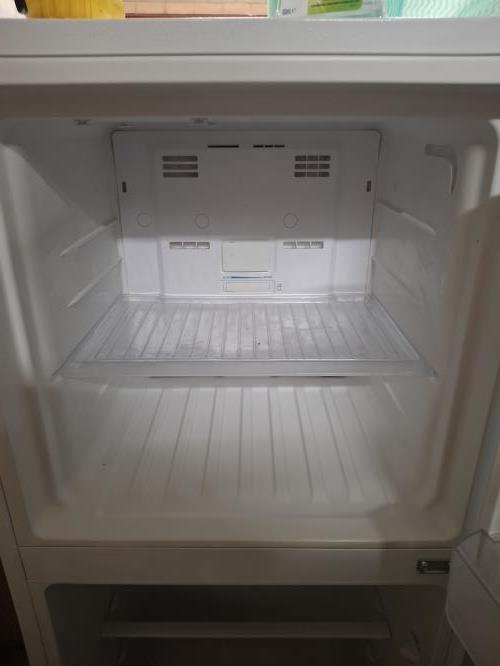 Second-hand Kelvinator 231L Top Mount Fridge - Photo 8)