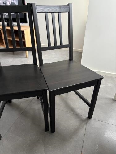 Second-hand IKEA Dining Table with 4 Chairs - Photo 8)