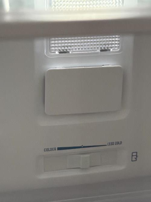 Second-hand Westinghouse 230L Top Mount Fridge - Photo 8)