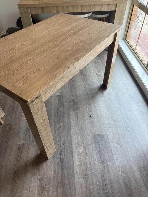 Second-hand Dining Table with 6 Chairs - Photo 8)