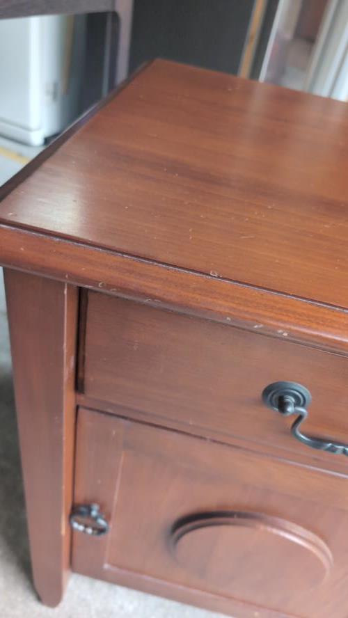 Second-hand Bedside Table - Photo 8)