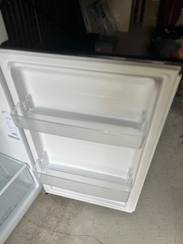 Second-hand Hisense 205L Top Mount Fridge - Photo 8)