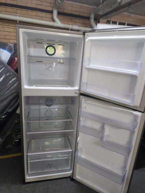 Second-hand Samsung 318L Top Mount Fridge - Photo 9)