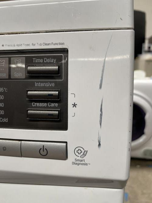 Second-hand LG 7.5kg Front Load Washing Machine - Photo 9)