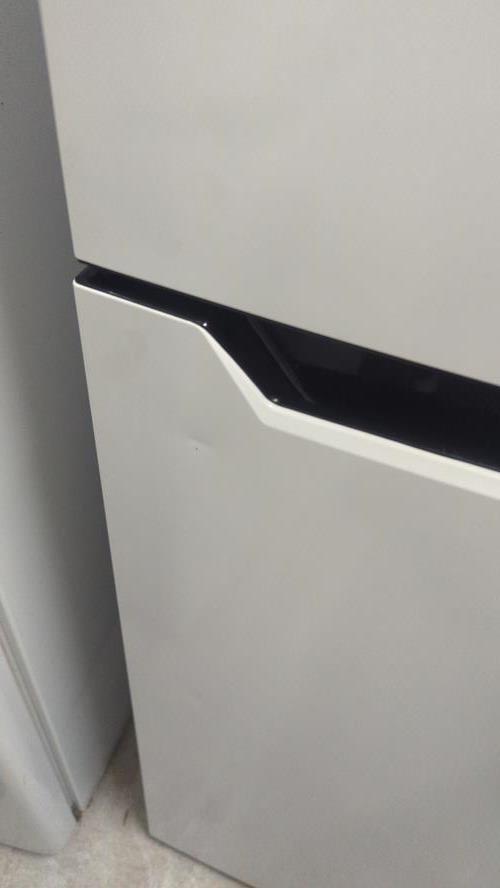 Second-hand TCL 198L Top Mount Fridge - Photo 9)