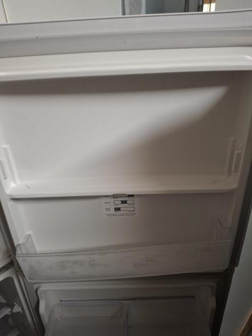 Second-hand Kelvinator 231L Top Mount Fridge - Photo 9)