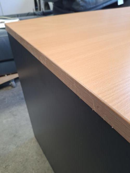Second-hand Study Desk - Photo 9)