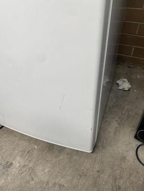 Second-hand Westinghouse 230L Top Mount Fridge - Photo 9)