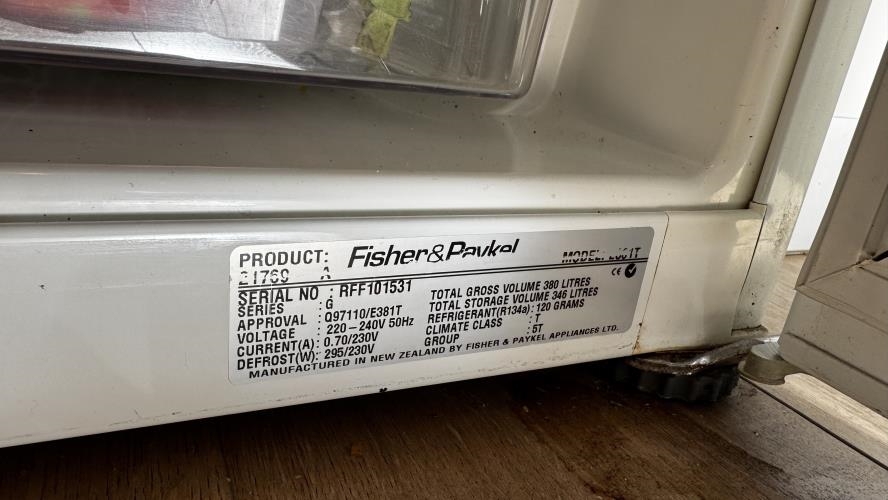 Second-hand Fisher & Paykel 380L Top Mount Fridge - Photo 9)